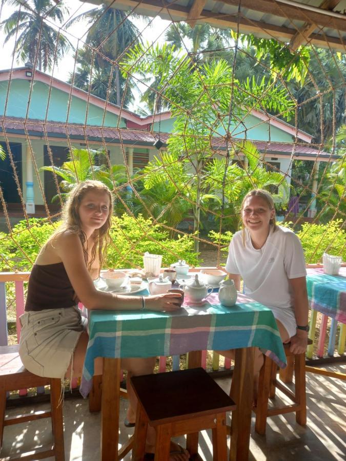 Elena Garden Resort And Restaurant تريكونامالاي المظهر الخارجي الصورة